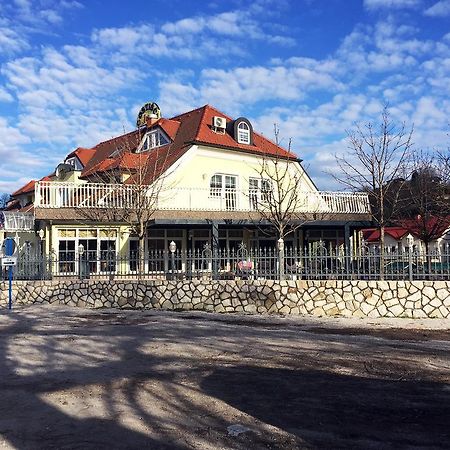 Guesthouse Jug Blato Екстериор снимка