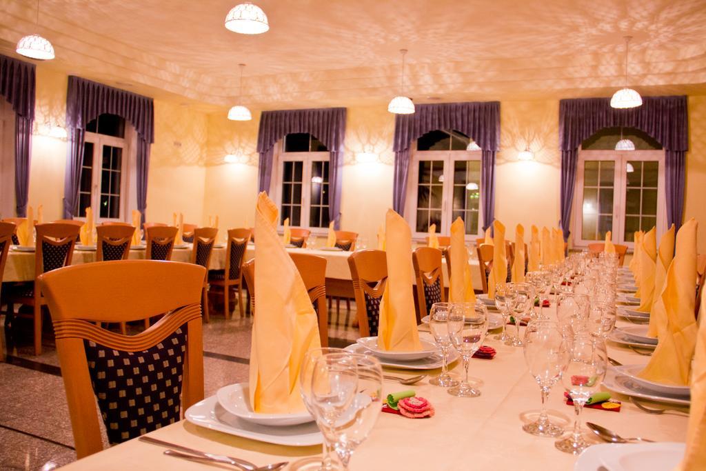Guesthouse Jug Blato Екстериор снимка