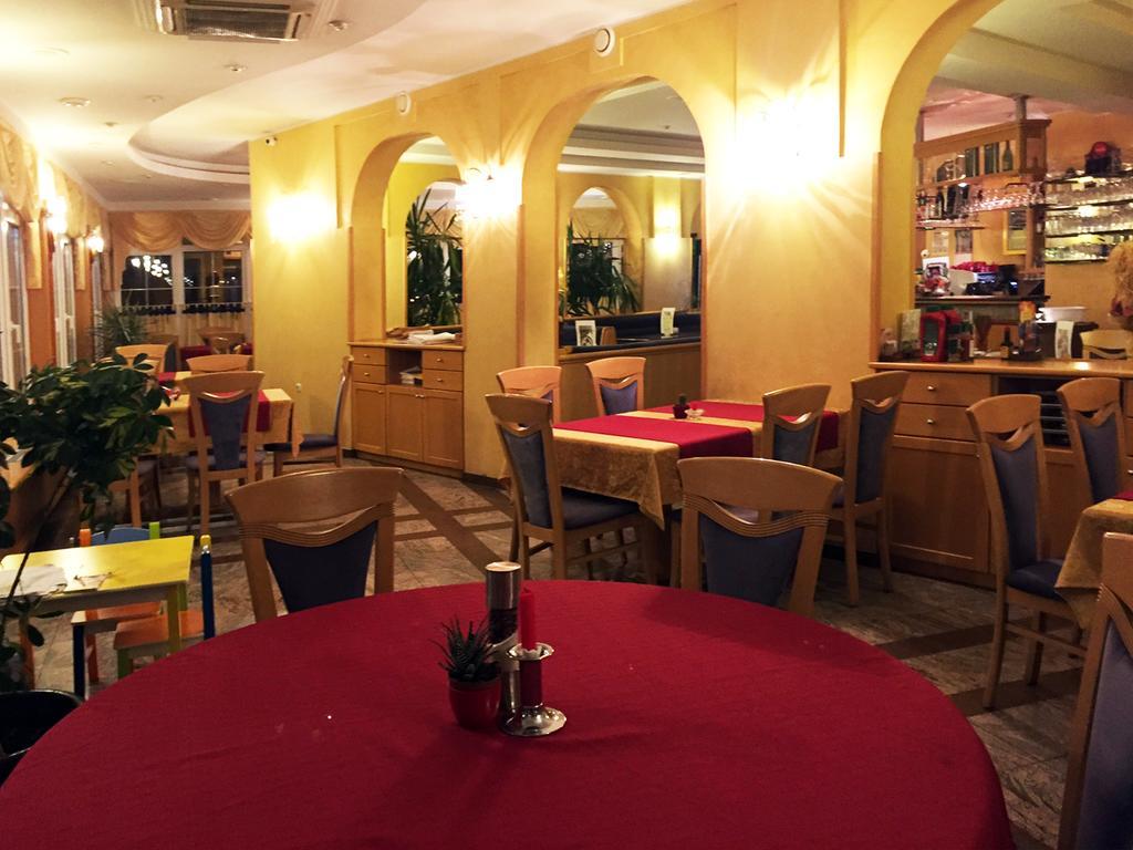 Guesthouse Jug Blato Екстериор снимка